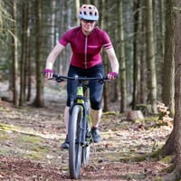 VUELTA 3Q dámske 3/4 cyklistické legíny čierna